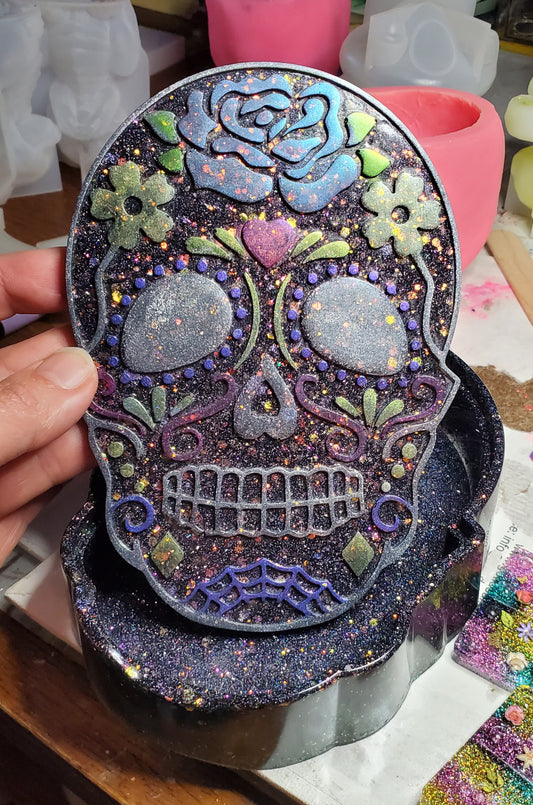 Resin sugar skull dish